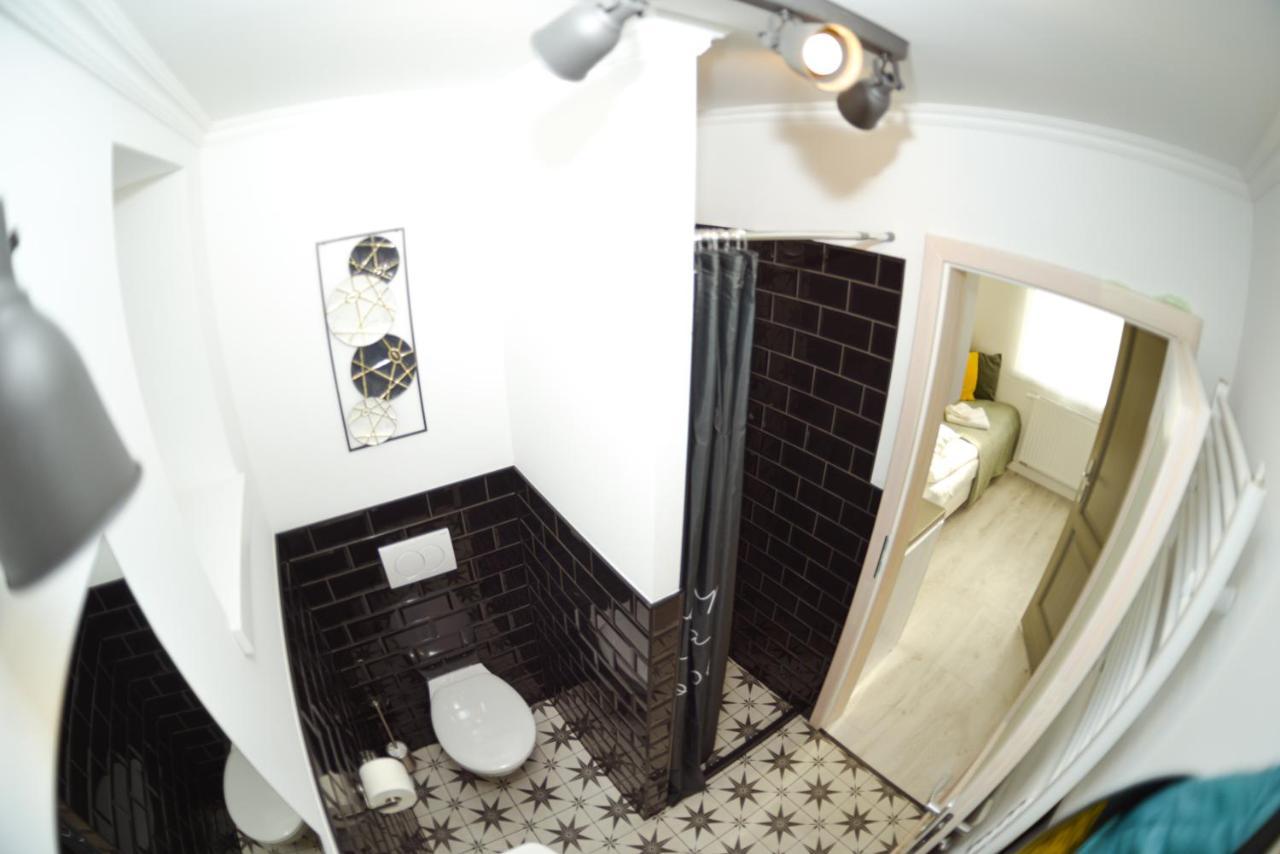 Raba92 Apartman House מראה חיצוני תמונה