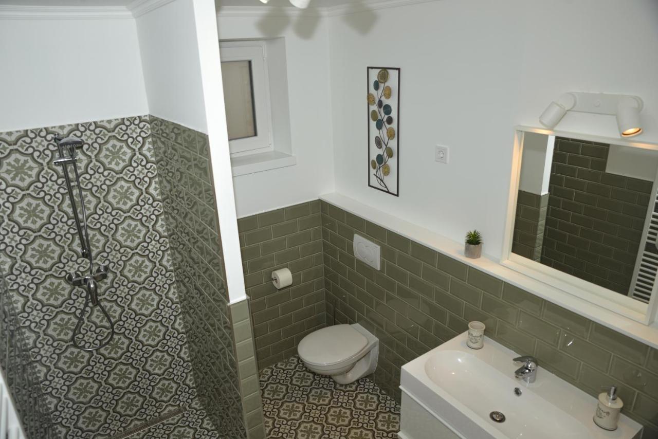 Raba92 Apartman House מראה חיצוני תמונה