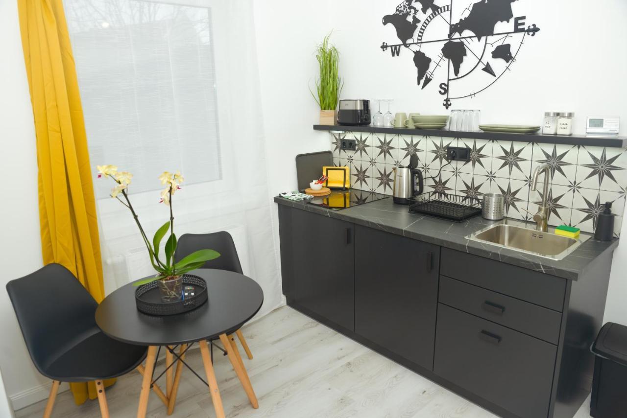 Raba92 Apartman House מראה חיצוני תמונה